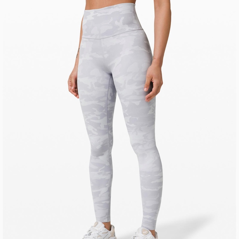 25” Lululemon White Camo HR Wunder Under Tight
